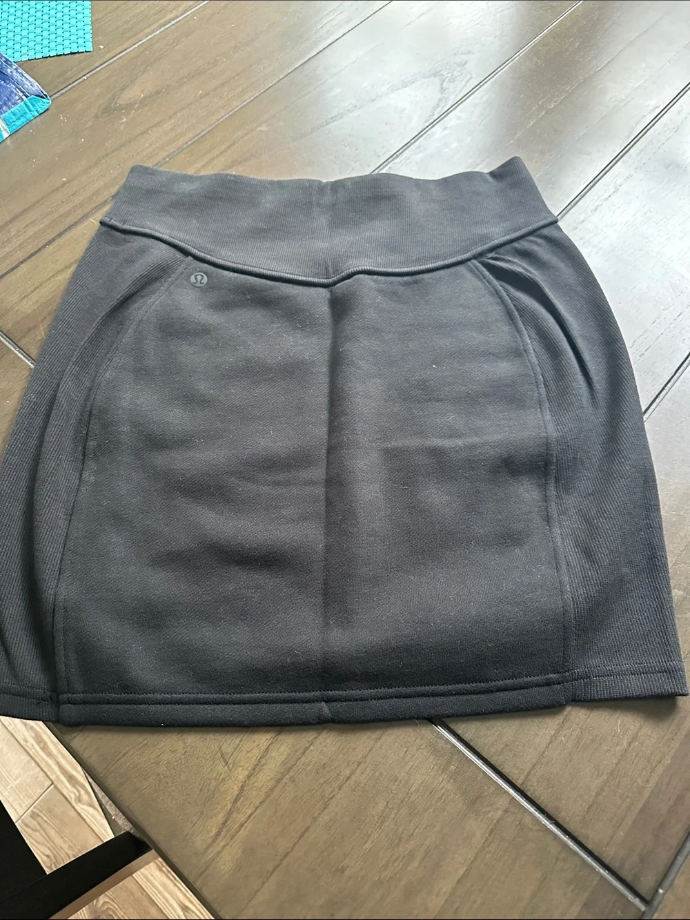 Brand New with Tags- lululemon athletica Black Scuba HR Mini Skirt